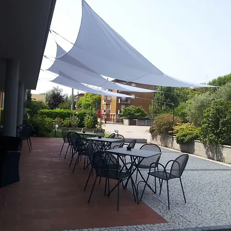 Ambra Quarto dʼAltino
