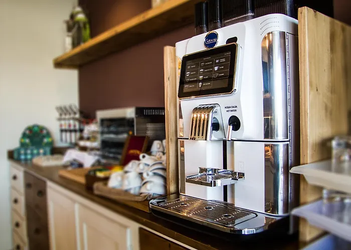 Ξενοδοχείο Ambra 3*