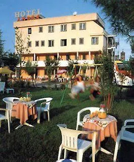 Ambra Quarto dʼAltino