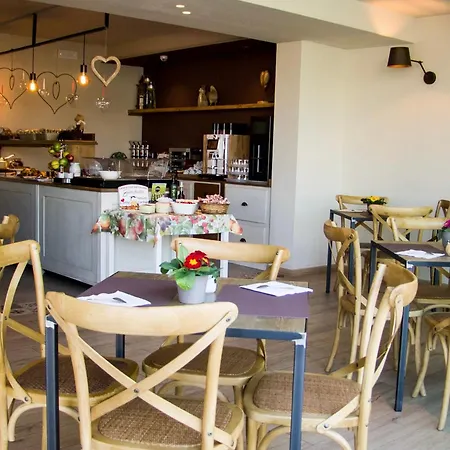 Hotel Ambra Quarto dʼAltino