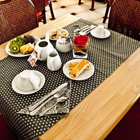 Ambra Hotel 3*